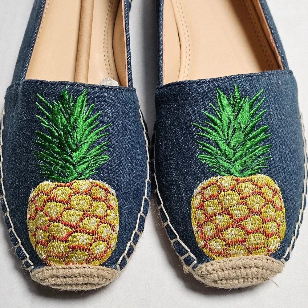 C. Wonder Penelope Denim Pineapple Embroidered Espadrille Flats‎ Blue A291212 5M